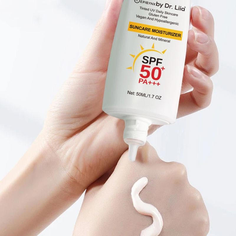 Illuminating Mineral Moisturizing Suncare SPF 50